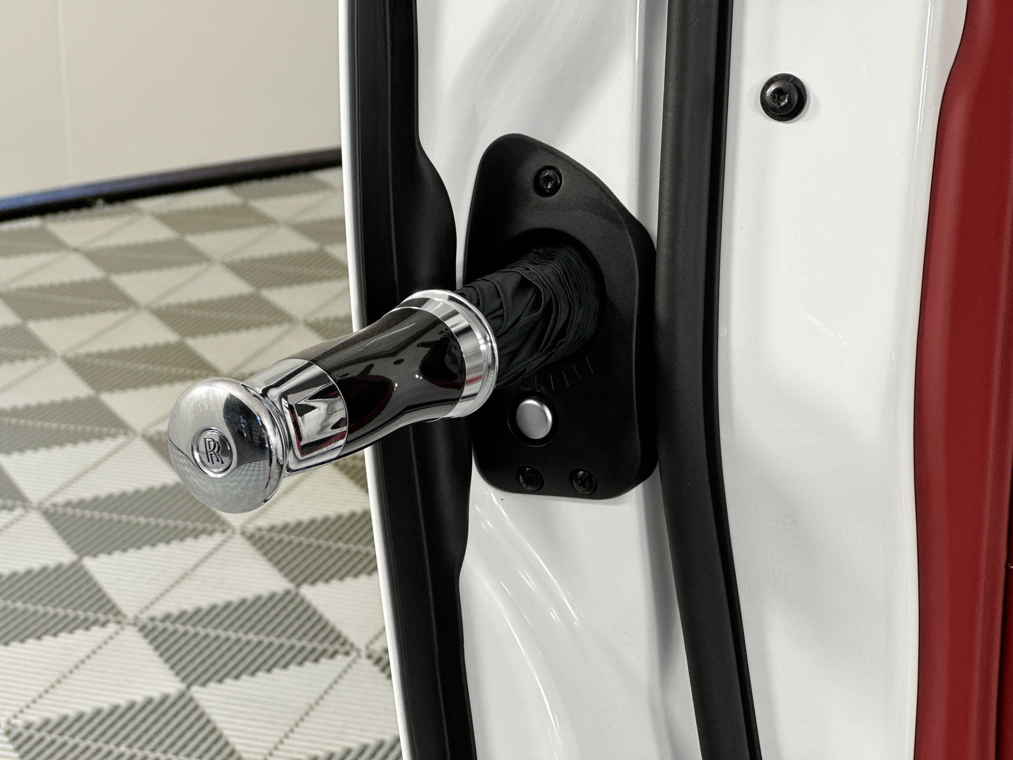 used 2022 Rolls-Royce Cullinan car, priced at $294,998