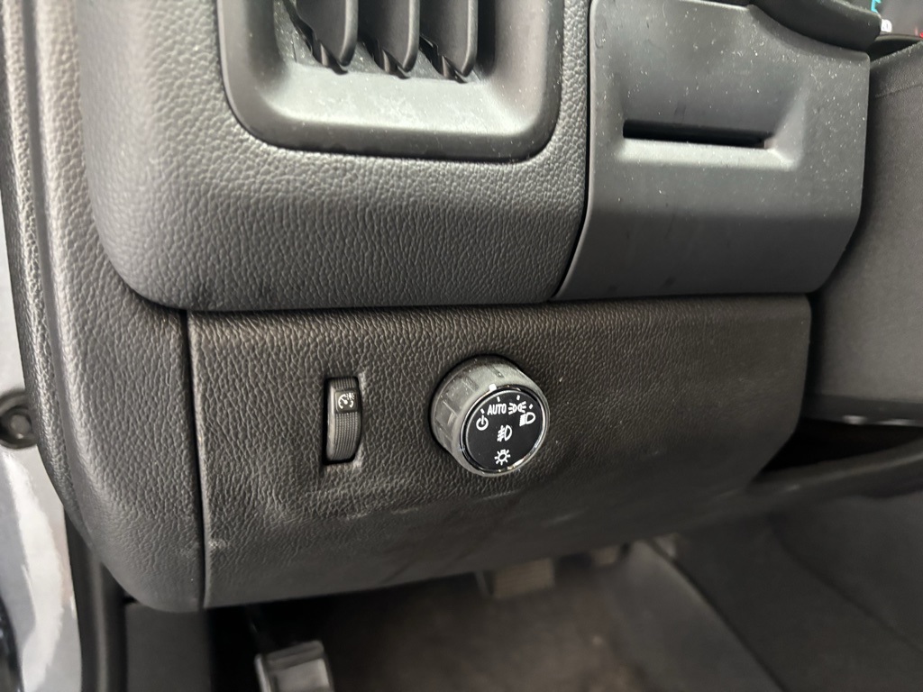 used 2022 Chevrolet Colorado car, priced at $24,987