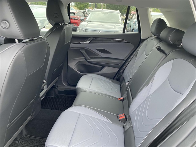 new 2025 Volkswagen Tiguan car, priced at $35,576