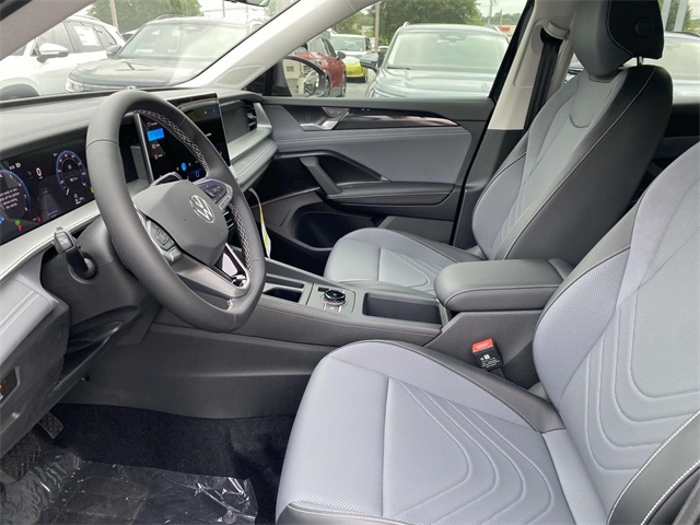new 2025 Volkswagen Tiguan car, priced at $35,576