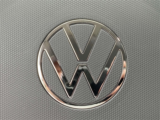 new 2025 Volkswagen Tiguan car, priced at $35,576