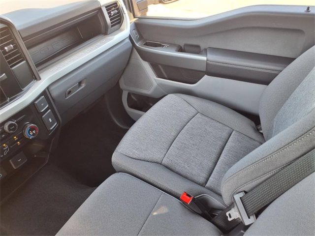 new 2025 Ford F-250SD car, priced at $55,599