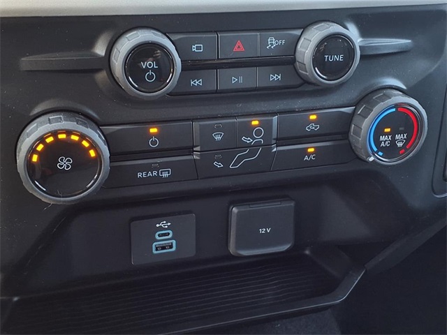 new 2025 Ford F-250SD car, priced at $55,599