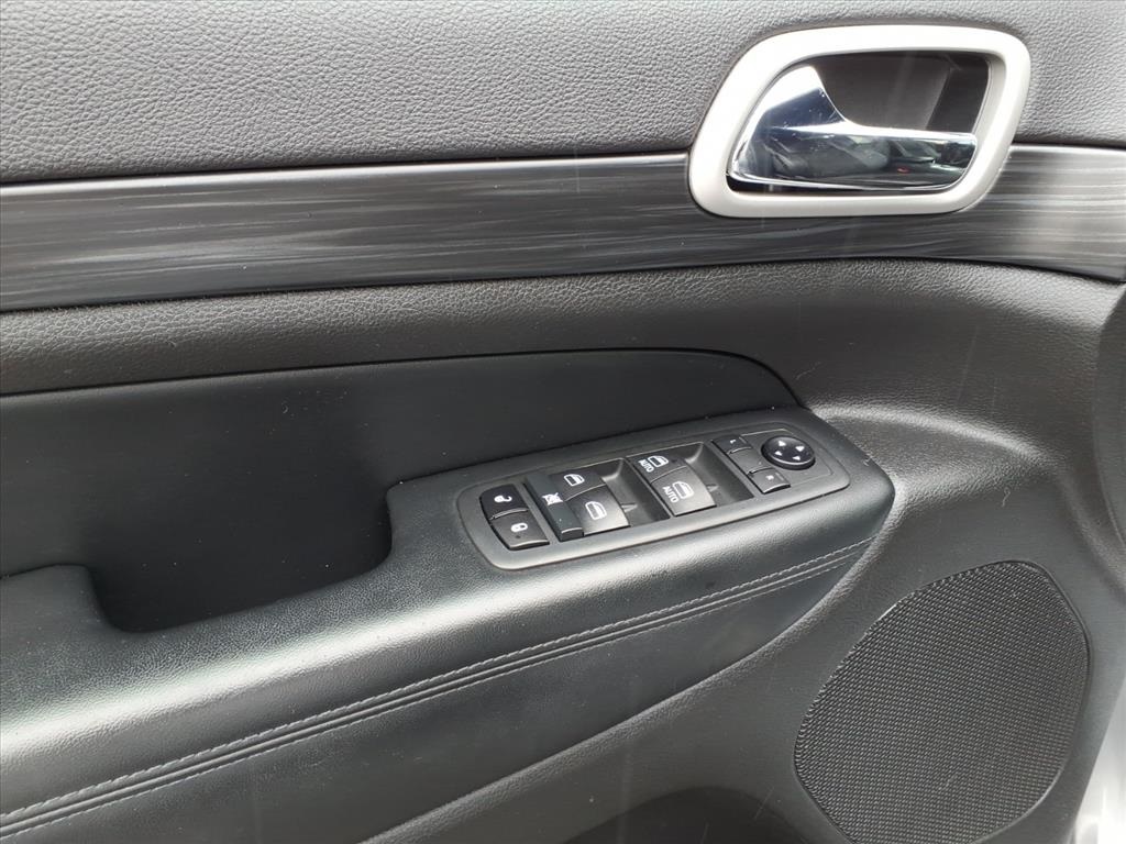 used 2020 Jeep Grand Cherokee car, priced at $19,900