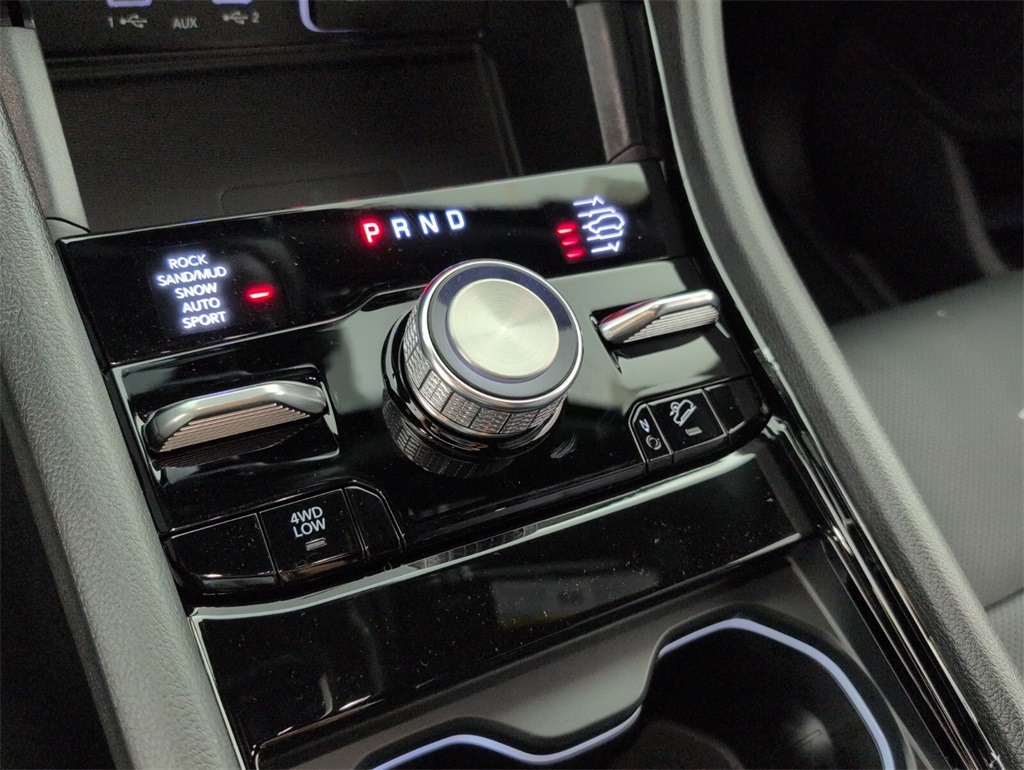 new 2025 Jeep Grand Cherokee L car, priced at $56,275