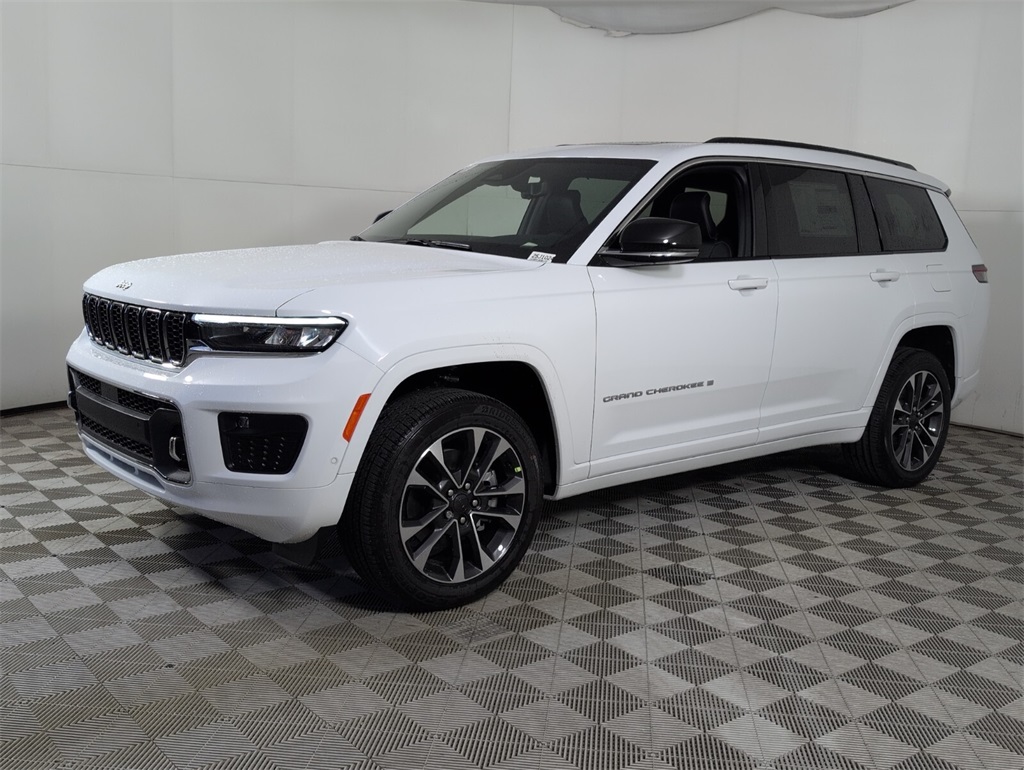 new 2025 Jeep Grand Cherokee L car, priced at $56,275