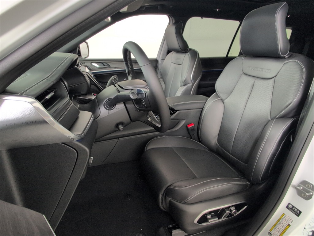 new 2025 Jeep Grand Cherokee L car, priced at $56,275