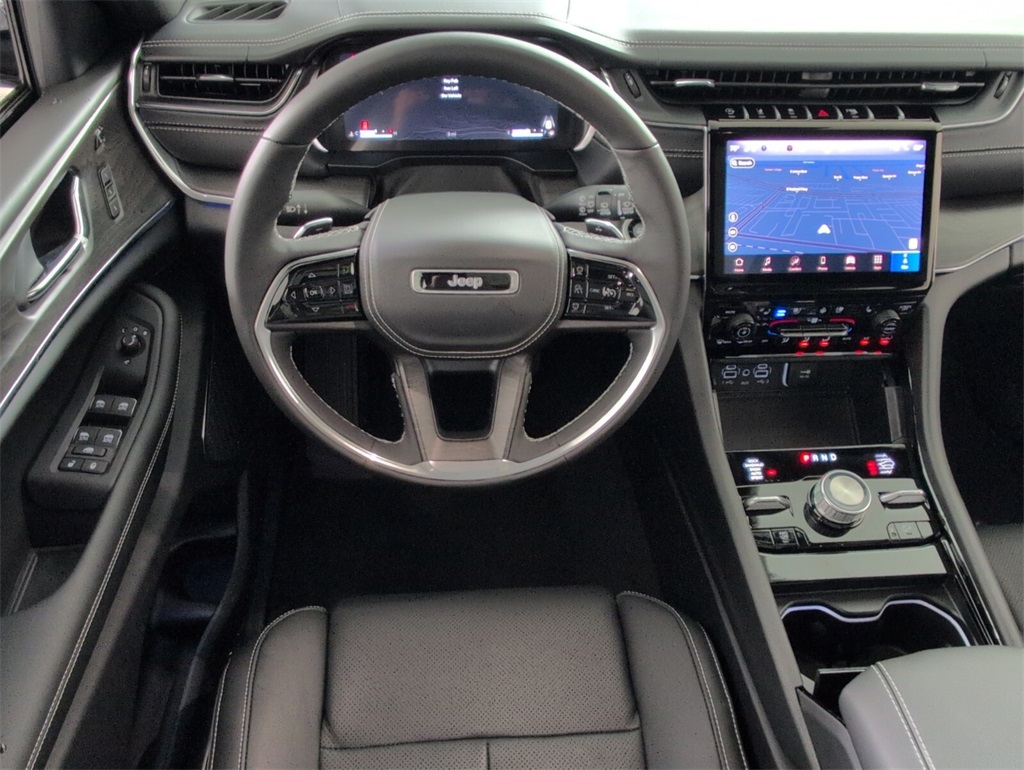 new 2025 Jeep Grand Cherokee L car, priced at $56,275