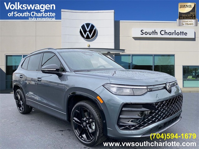 new 2025 Volkswagen Tiguan car, priced at $39,486