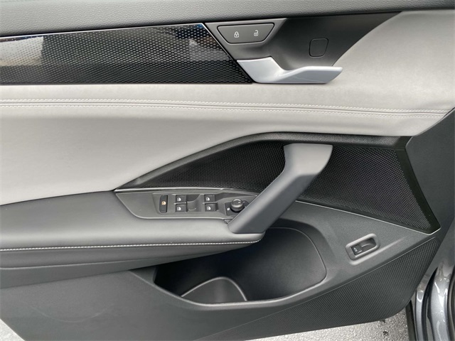 new 2025 Volkswagen Tiguan car, priced at $39,486
