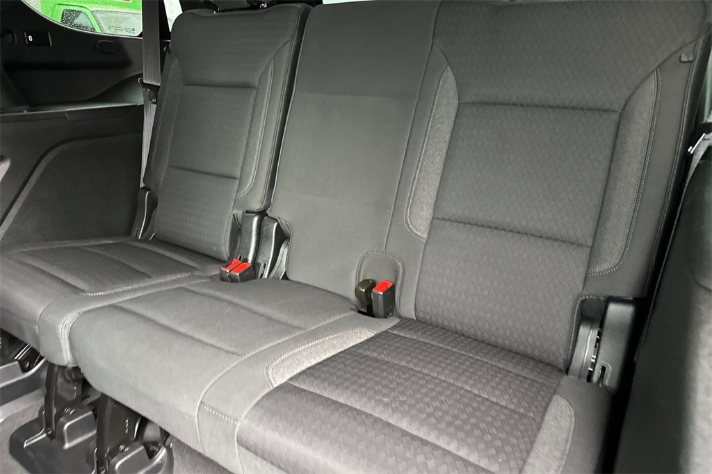 used 2024 GMC Yukon car, priced at $56,904