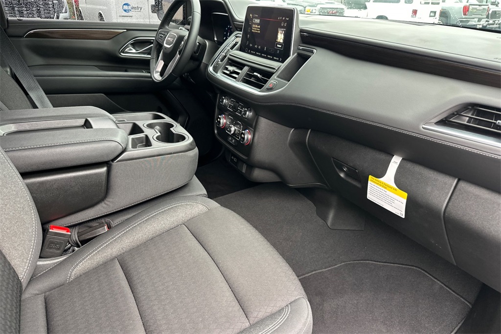 used 2024 GMC Yukon car, priced at $56,904