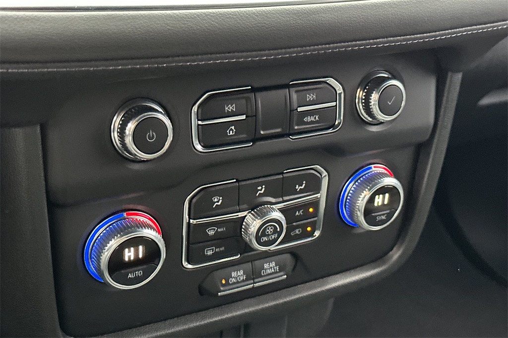 used 2024 GMC Yukon car, priced at $56,904