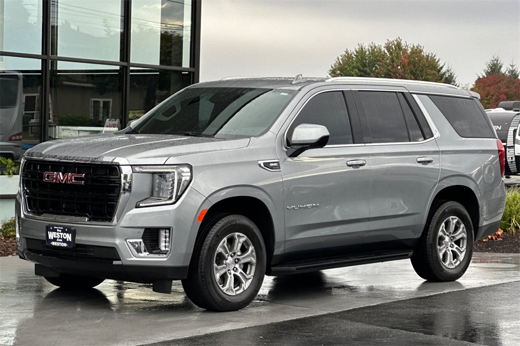 used 2024 GMC Yukon car, priced at $56,904