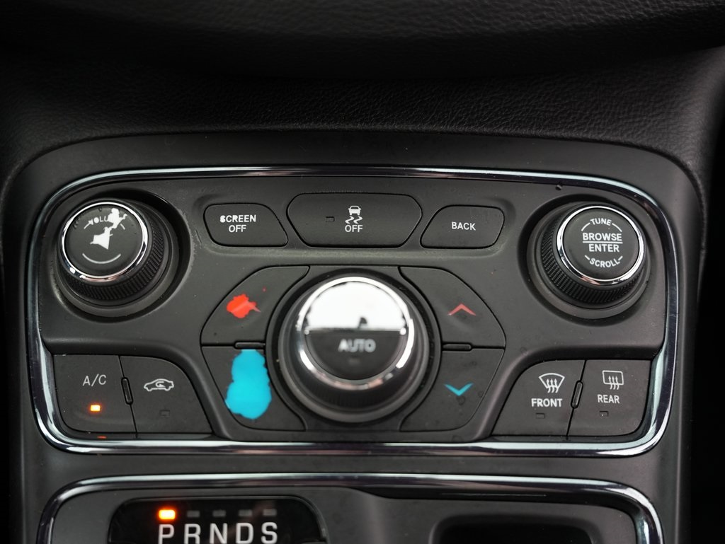 used 2016 Chrysler 200 car, priced at $8,500