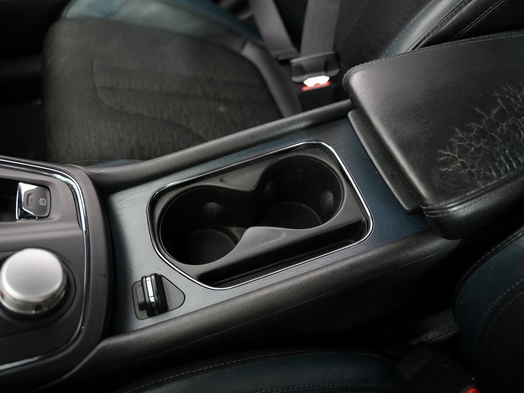 used 2016 Chrysler 200 car, priced at $8,500