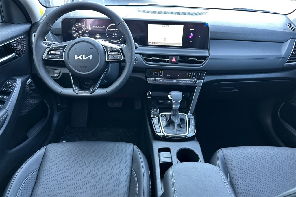 new 2026 Kia Seltos car, priced at $33,775