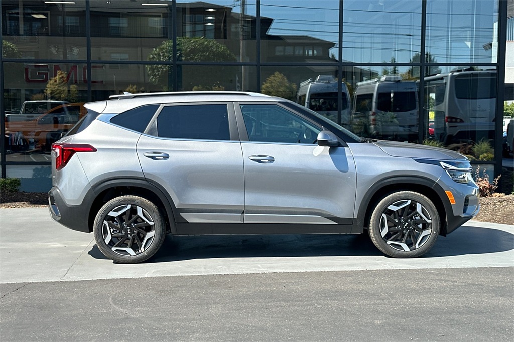 new 2026 Kia Seltos car, priced at $33,775