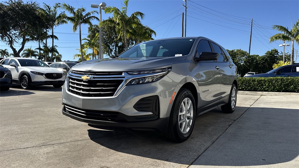 used 2024 Chevrolet Equinox car, priced at $14,998