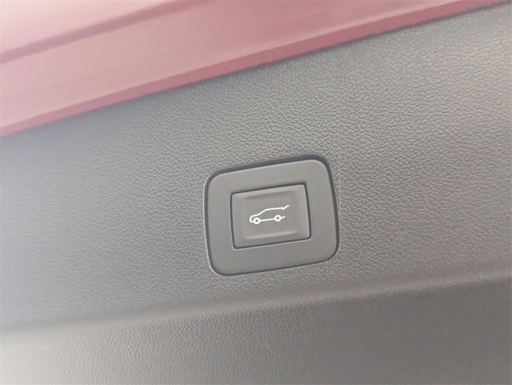 used 2023 Buick Encore GX car, priced at $21,000