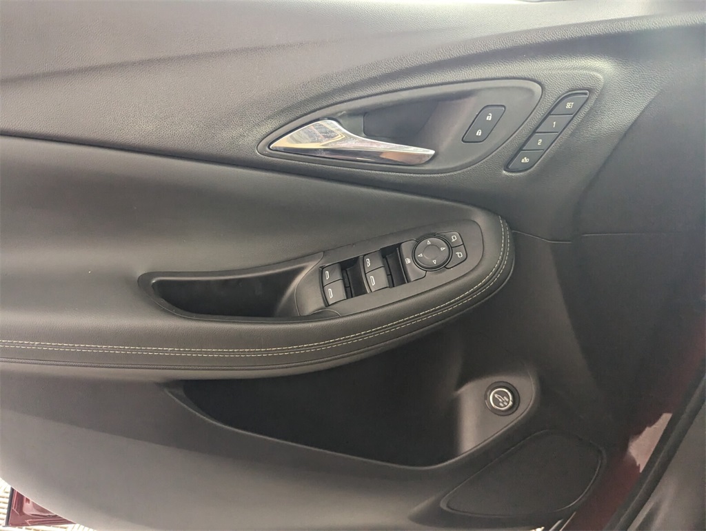 used 2023 Buick Encore GX car, priced at $21,000