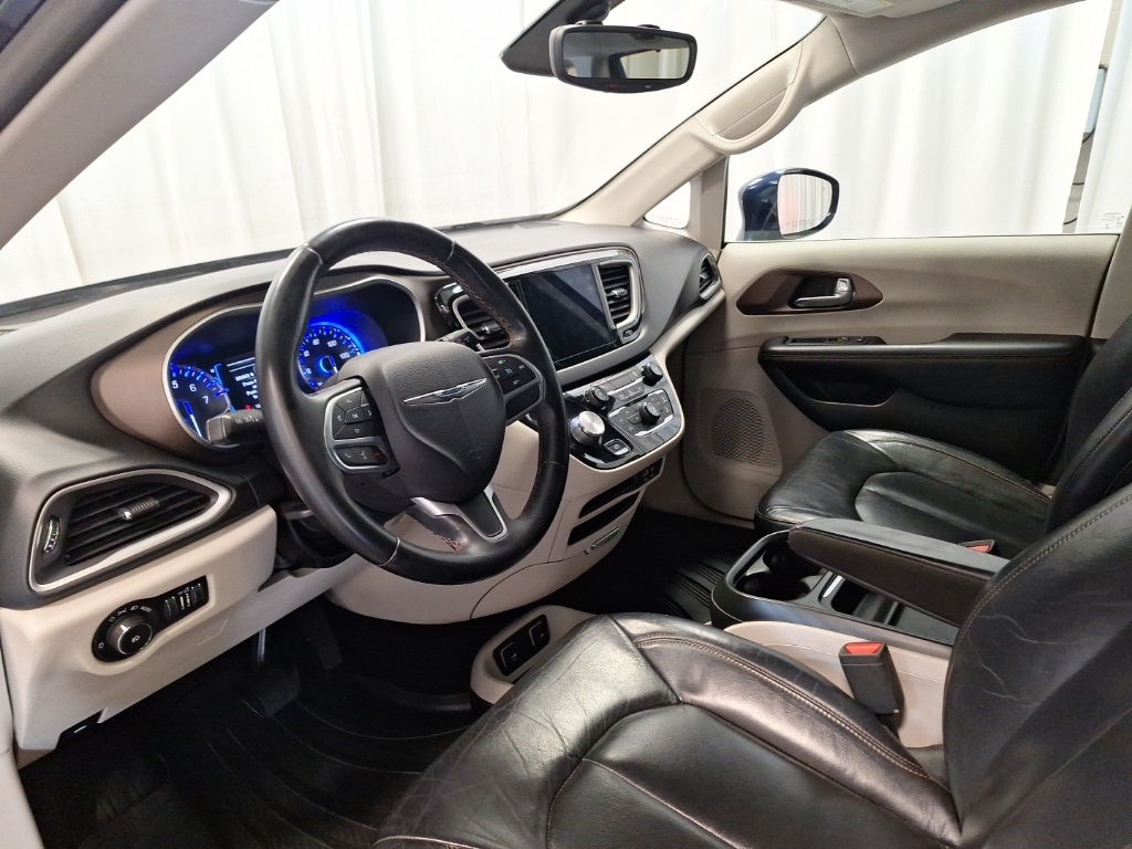used 2017 Chrysler Pacifica car, priced at $11,333