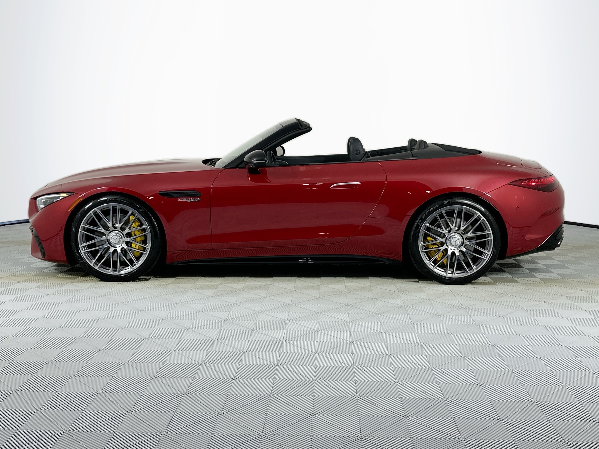 used 2022 Mercedes-Benz SL-Class car, priced at $94,995