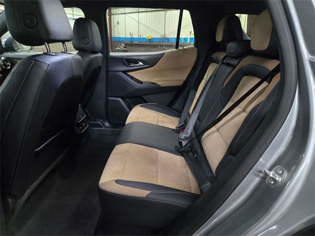 used 2025 Chevrolet Equinox car, priced at $31,511