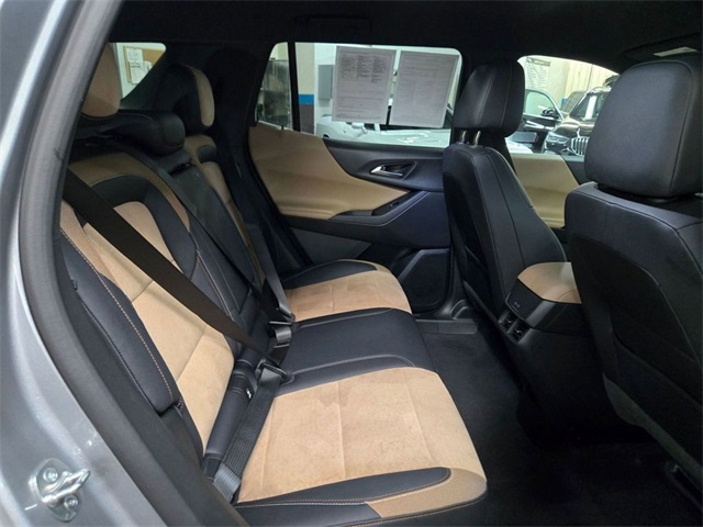 used 2025 Chevrolet Equinox car, priced at $31,511