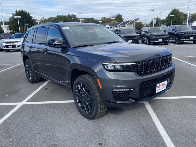 new 2025 Jeep Grand Cherokee L car, priced at $64,155