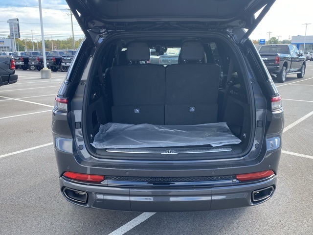 new 2025 Jeep Grand Cherokee L car, priced at $64,155