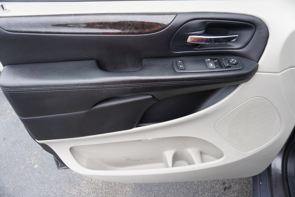 used 2016 Dodge Grand Caravan car, priced at $12,000