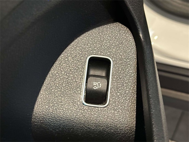 used 2022 Mercedes-Benz GLE car, priced at $49,687