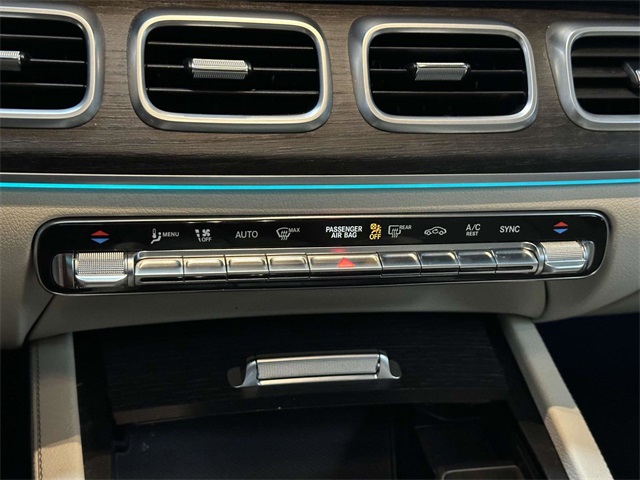 used 2022 Mercedes-Benz GLE car, priced at $49,687