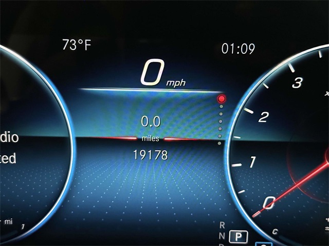 used 2022 Mercedes-Benz GLE car, priced at $49,687