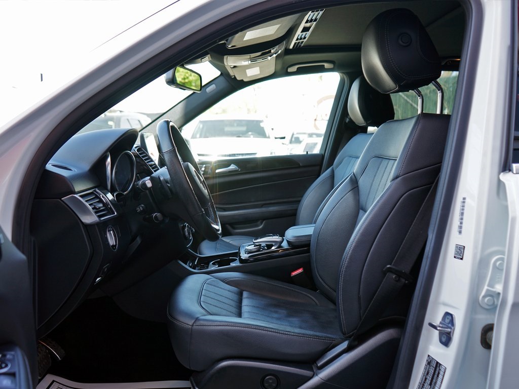 used 2019 Mercedes-Benz GLE car, priced at $20,095