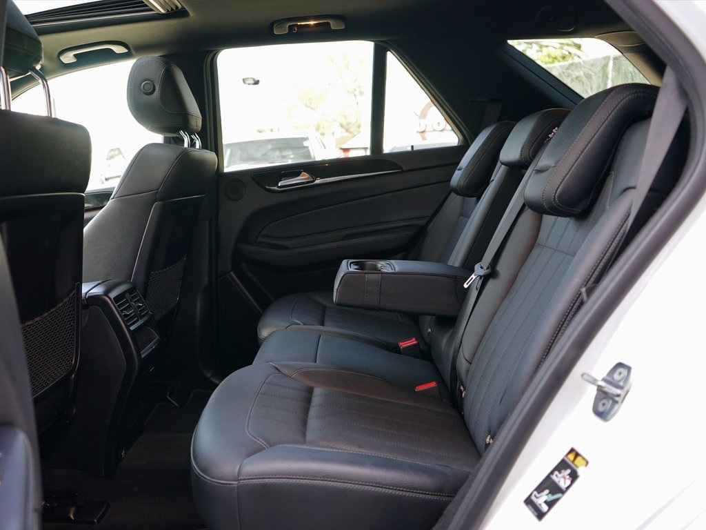 used 2019 Mercedes-Benz GLE car, priced at $20,095