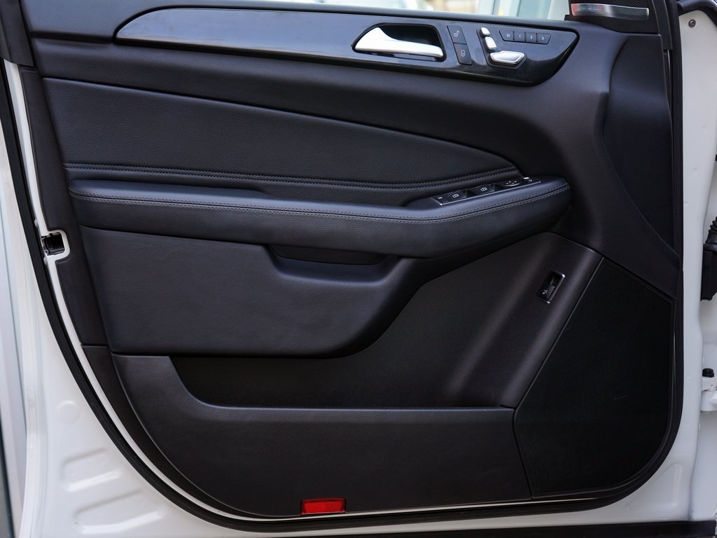 used 2019 Mercedes-Benz GLE car, priced at $20,095