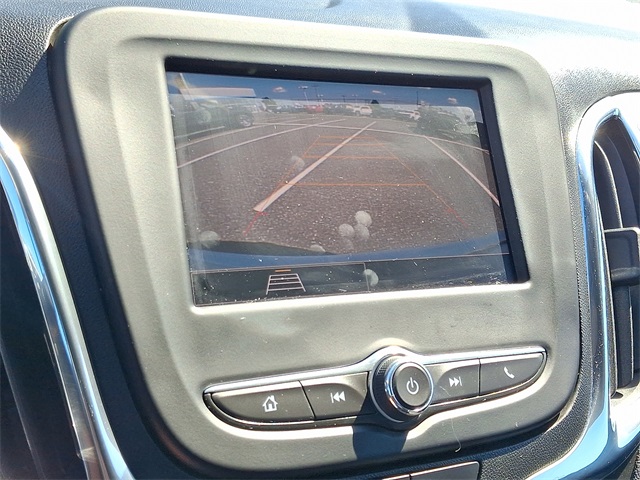 used 2022 Chevrolet Equinox car, priced at $22,950