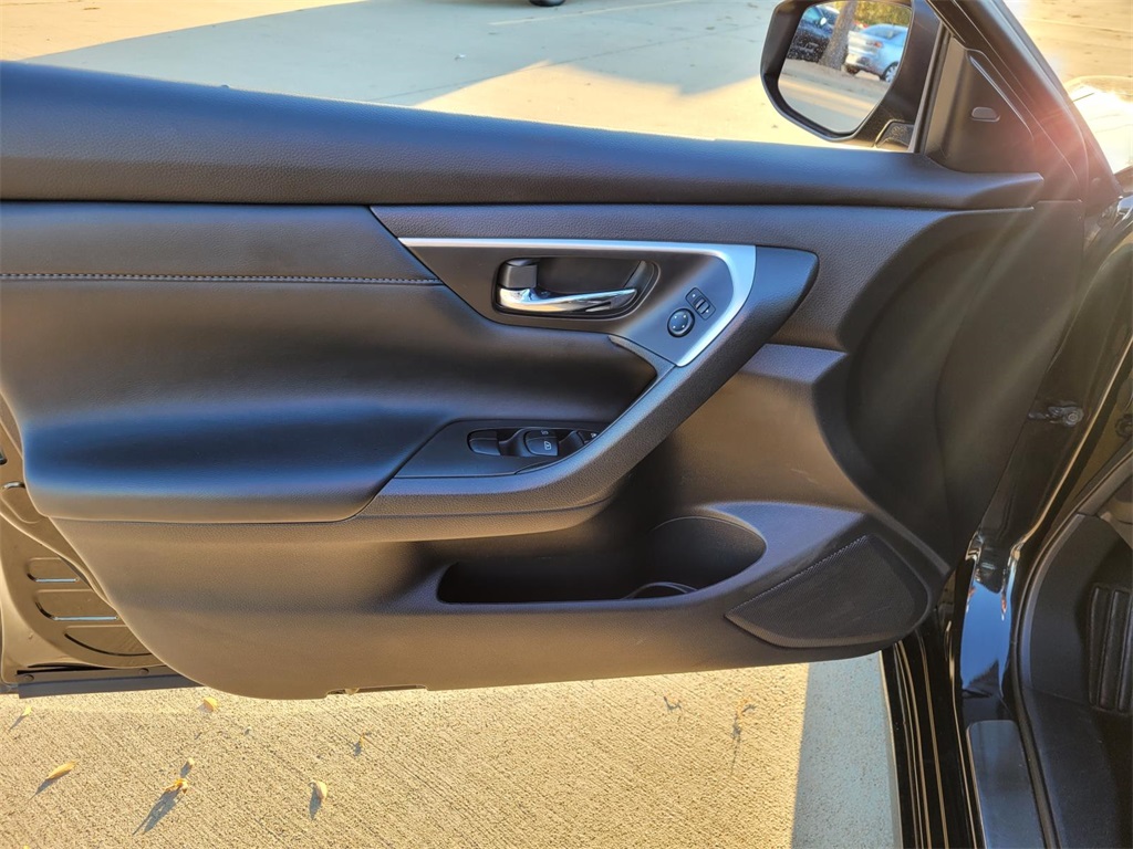 used 2016 Nissan Altima car, priced at $11,641