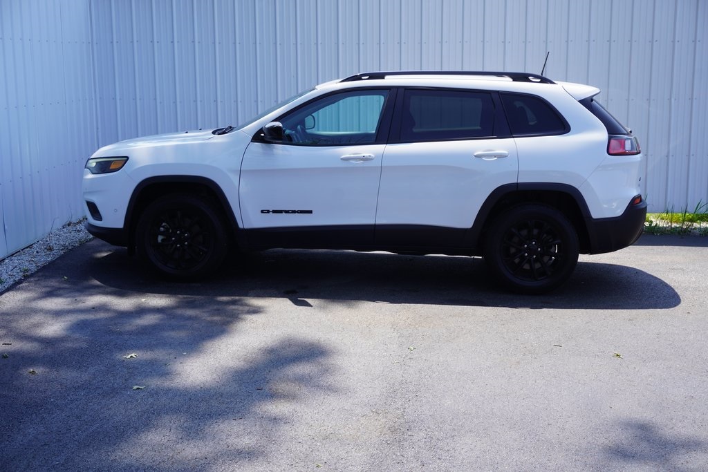 used 2023 Jeep Cherokee car, priced at $23,000