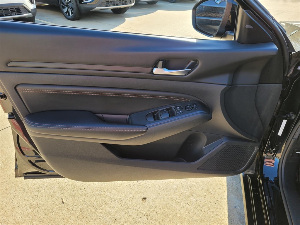 used 2021 Nissan Altima car, priced at $18,525