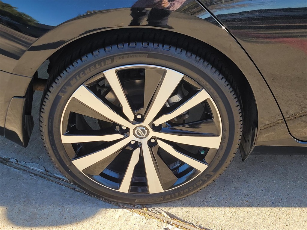 used 2021 Nissan Altima car, priced at $18,525