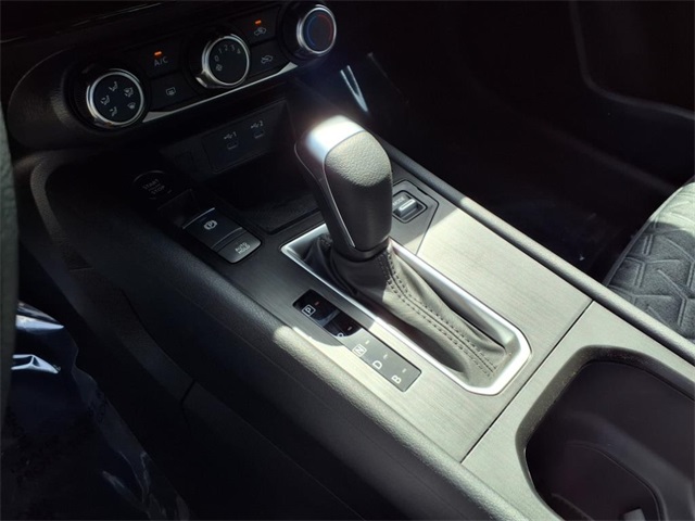 new 2025 Nissan Kicks car, priced at $24,853