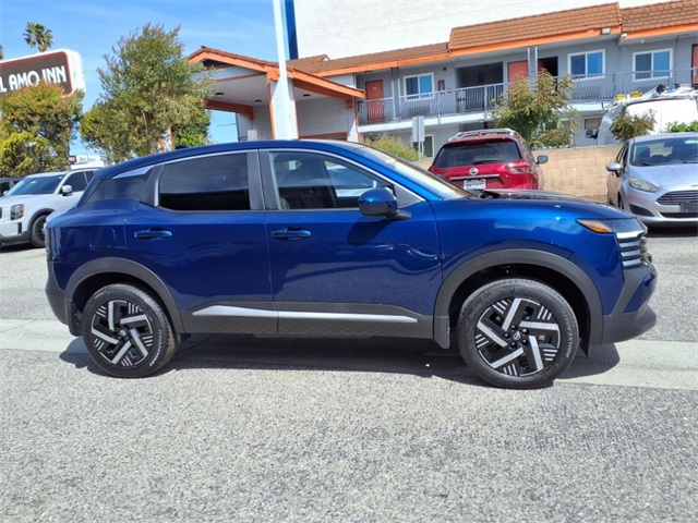 new 2025 Nissan Kicks car, priced at $24,853