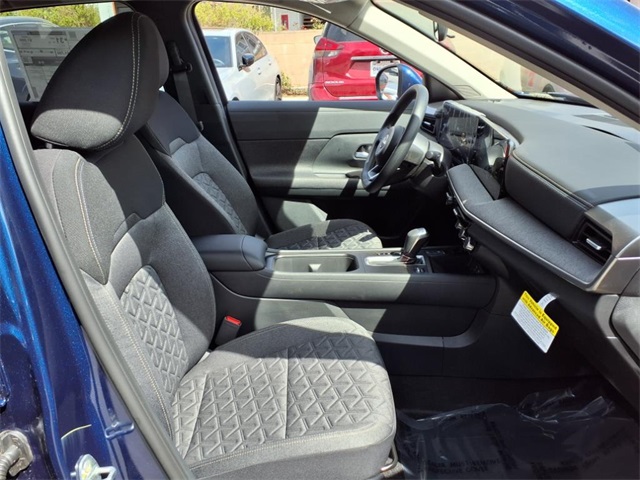 new 2025 Nissan Kicks car, priced at $24,853