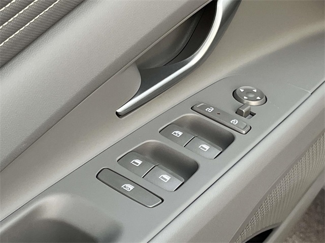 new 2026 Hyundai Elantra Hybrid car, priced at $28,590