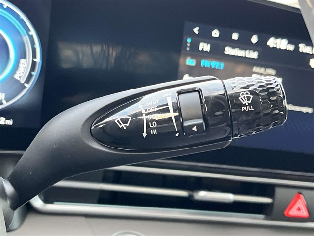 new 2026 Hyundai Elantra Hybrid car, priced at $28,590