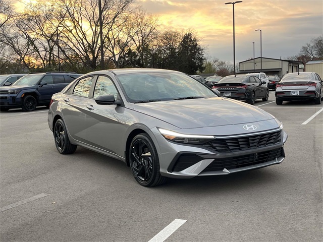 new 2026 Hyundai Elantra Hybrid car, priced at $28,590