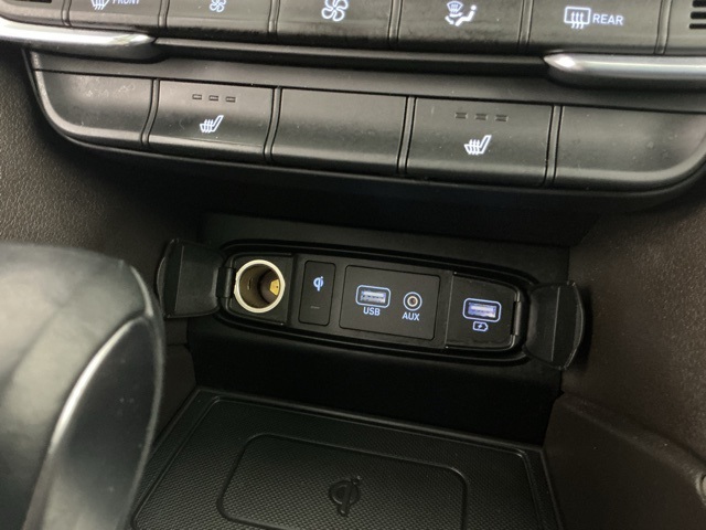 used 2020 Hyundai Santa Fe car, priced at $15,977